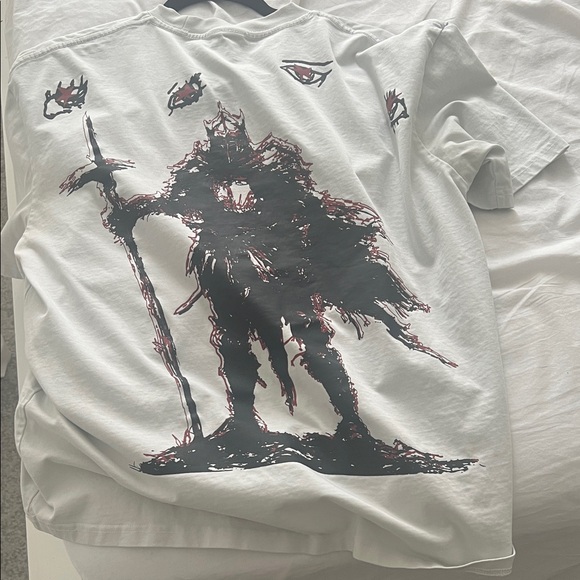 Kenneth Cole New York White Tee with Red Star Accents - Picture 3 of 3